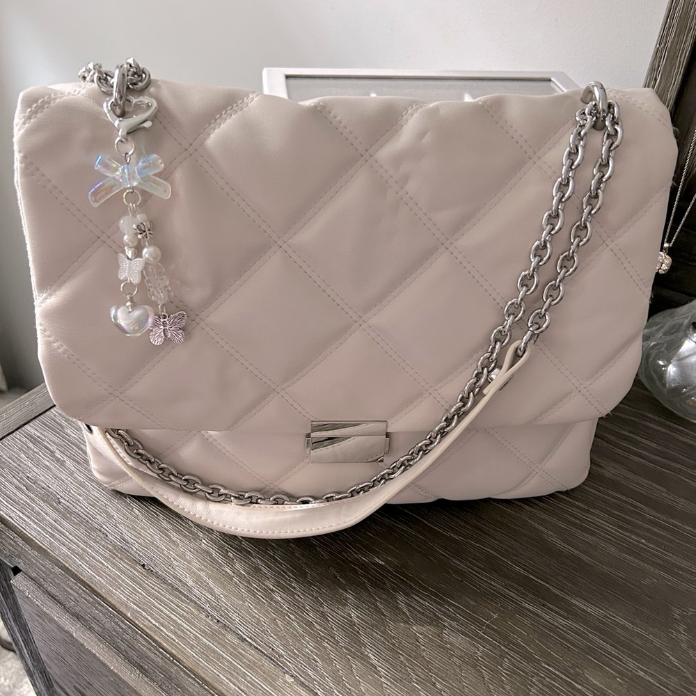 H&M quilted chain purse